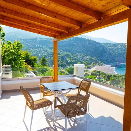 Guest house The Life *