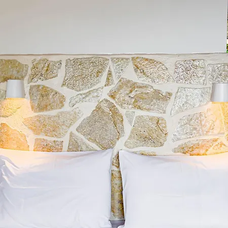 The Life ゲストハウス Limniónas