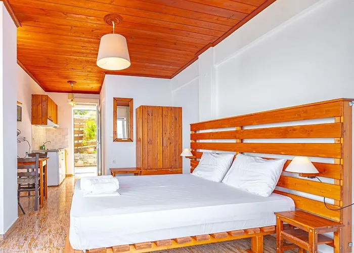 The Life Affittacamere Limniónas