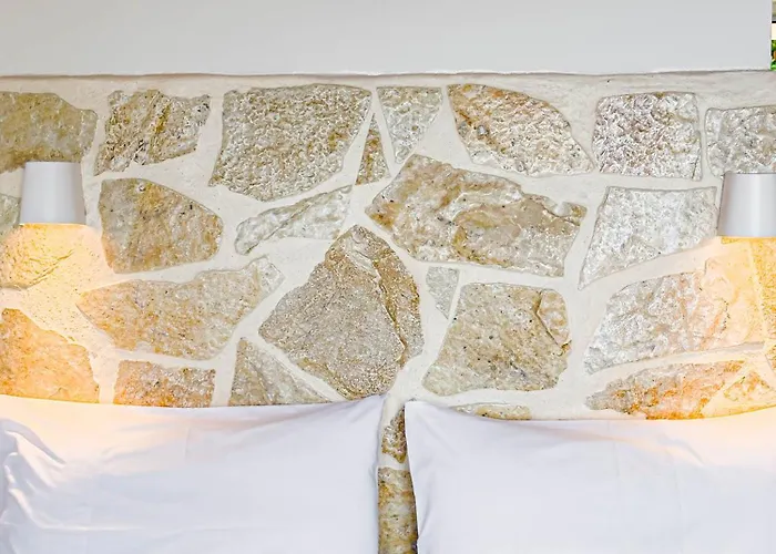 The Life Affittacamere Limniónas